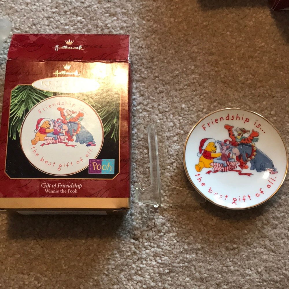 Vintage Winnie The Pooh Hallmark Ornament